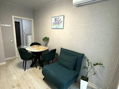 квартира за адресою Європейського Союзу просп. (Правди), 43