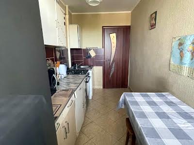 квартира за адресою Володимира Стельмаха вул. (Курчатова), 54