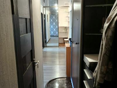 квартира по адресу Нижнеднепровская ул., 4