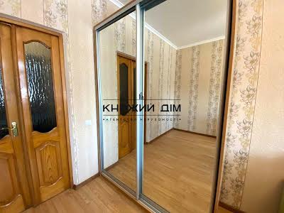 квартира по адресу Авиаконструктора Игоря Сикорского ул. (Танковая), 4-Д