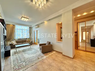 квартира за адресою Хрещатик вул. (Kreschatic), 25
