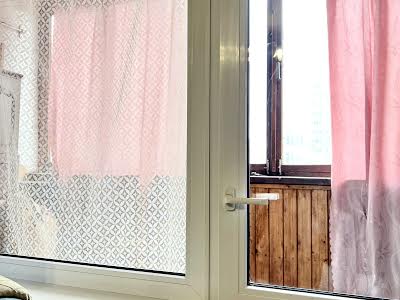 квартира за адресою Печенізька вул., 34
