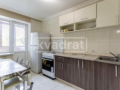 квартира за адресою Антоновича вул. (Горького), 100