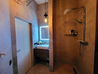 квартира за адресою Луговська вул., 255