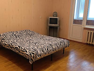 квартира за адресою Левка Лук'яненка вул. (Маршала Тимошенка), 15-Г