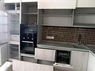квартира за адресою Київська вул., 243