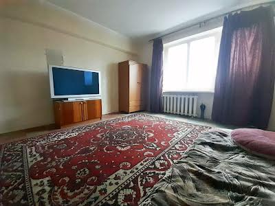 квартира за адресою Минина, 11