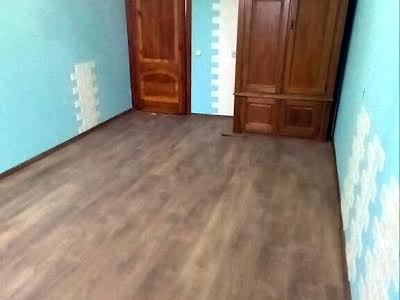 квартира за адресою Нескорених вул. (Героїв Праці), 12г