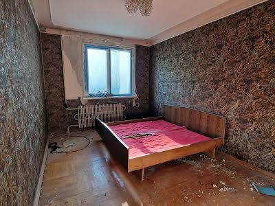 квартира за адресою Наталії Ужвій вул., 74