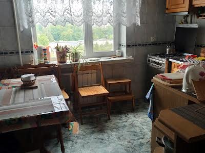 квартира за адресою Європейського Союзу просп. (Правди), 64