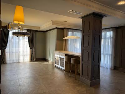 квартира за адресою Військовий узвіз, 400