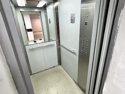 квартира за адресою Миколи Боровського вул., 37х