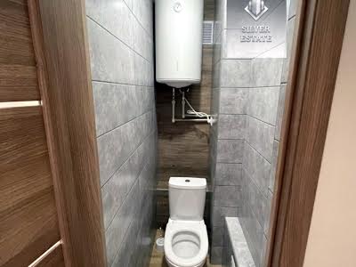 квартира за адресою Автозаводська вул., 6