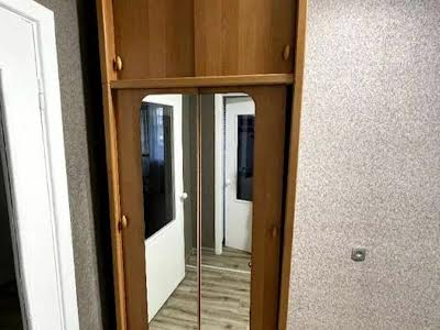 квартира за адресою Мілютенка вул., 11-Б