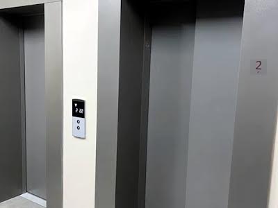 квартира за адресою Київ, Причальна вул., 12