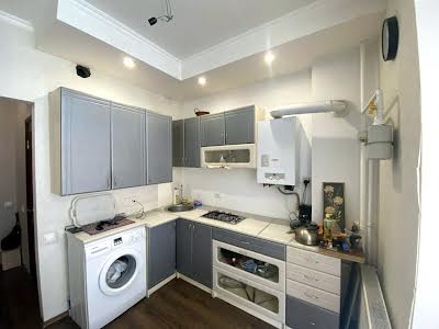 квартира за адресою Соборна вул., 103/1