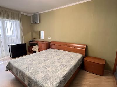 квартира по адресу Василия Тютюнника ул. (Анрі Барбюса), 56