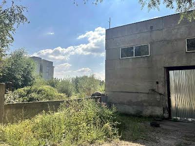 коммерческая по адресу Вокзальна, 20