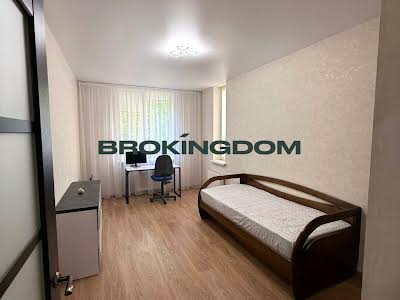 квартира за адресою Регенераторна вул., 4 к1-9