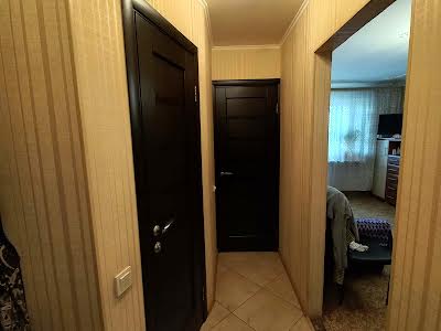 квартира за адресою Космонавтів вул., 17