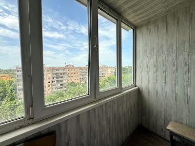 квартира за адресою Свято-Миколаївська вул. (Леніна), 11