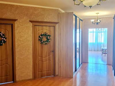 квартира за адресою Дмитрівська вул., 75