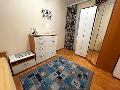 квартира за адресою Масивна вул., 32