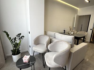 квартира за адресою Височана вул., 18