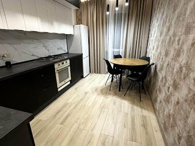 квартира за адресою Метрологічна вул., 107Г