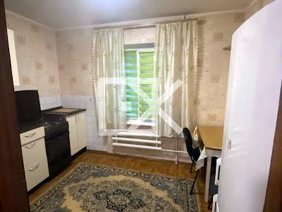 квартира за адресою Срібнокільська вул., 14