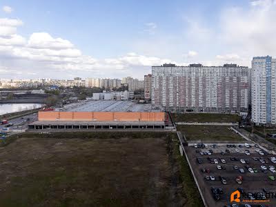 квартира за адресою Олени Пчілки вул., 2-Б