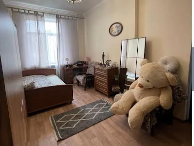 квартира по адресу Короленко ул., 2