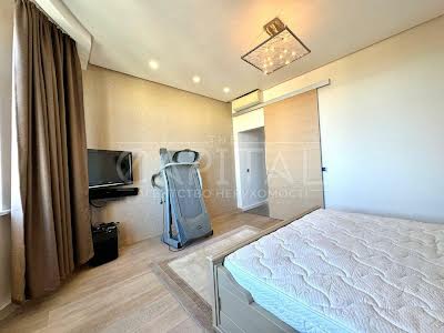 квартира за адресою Старонаводницька вул., 6-Б