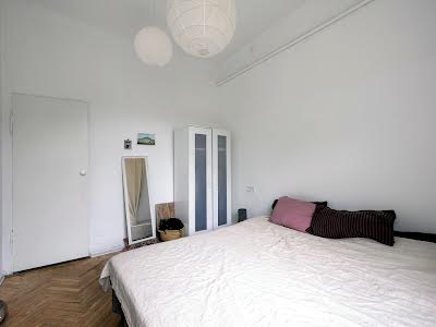 квартира за адресою Олени Теліги вул., 5