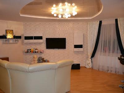 квартира по адресу Василия Симоненко ул., 3в