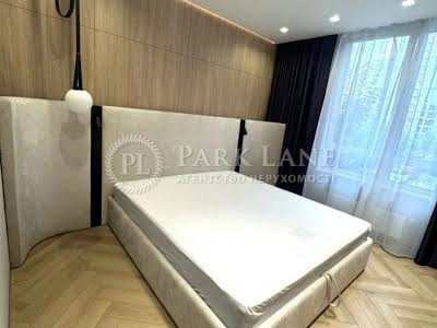 квартира за адресою Салютна вул., 2к19