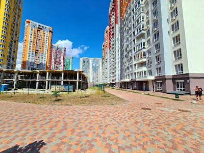 квартира за адресою Каховська вул., 60