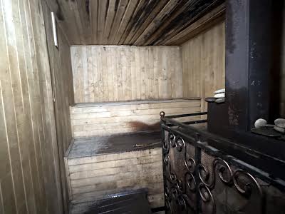 будинок за адресою Карпатської Січі вул. (Гвардійська), 36