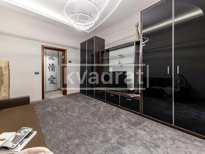 квартира за адресою Межигірська вул., 32А