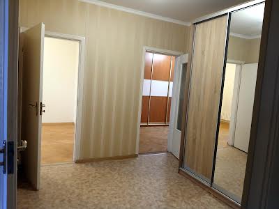 квартира за адресою Драгоманова вул., 13/10