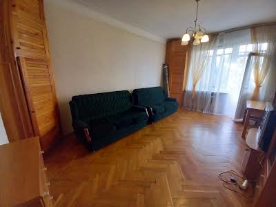 квартира за адресою Госпітальна вул., 1а