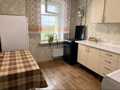 квартира за адресою Автозаводська вул., 7а
