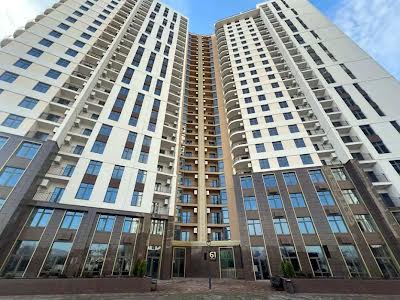 квартира за адресою Краснова вул., 3