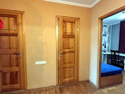 квартира за адресою Озерна вул., 22