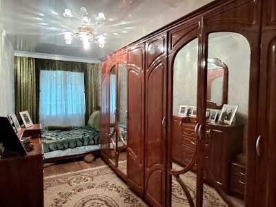 квартира по адресу Театральная, 30