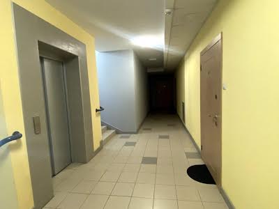 квартира за адресою Угорська вул., 12