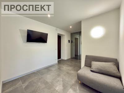 квартира за адресою Михайла Лушпи просп., 5 к27