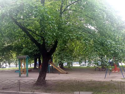 квартира за адресою Леся Курбаса просп., 15