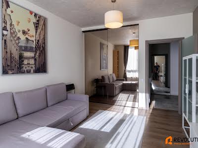 квартира за адресою Практична вул., 2