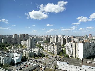 квартира за адресою Ревуцького вул., 40-Б